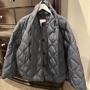 Collection of Style Size L Puffer Jacket with Scarf